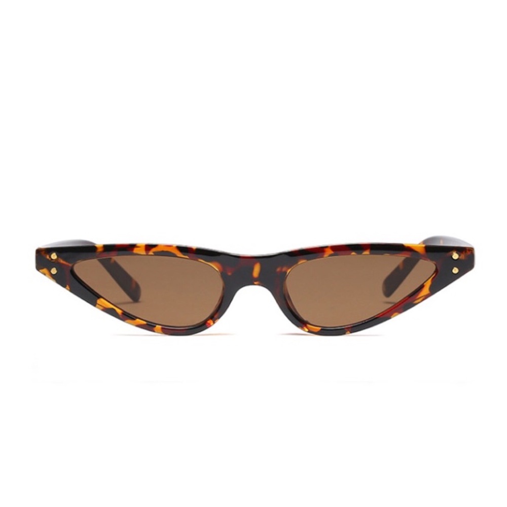 tortoiseshell triangle sunglasses
